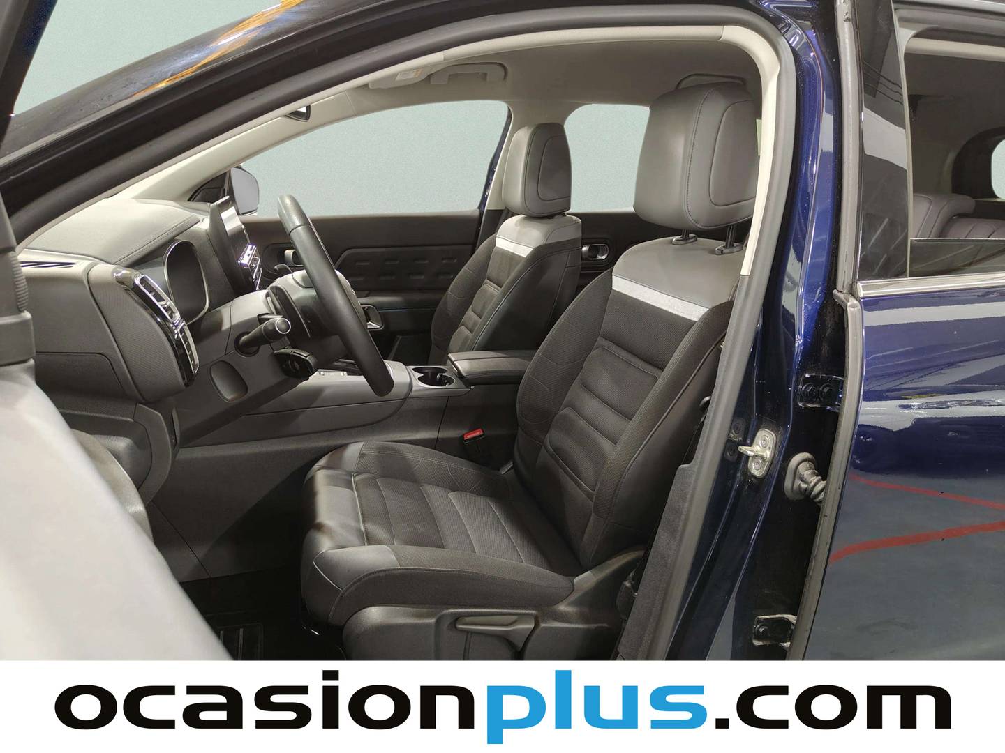 Foto Citroën C5 Aircross Citroen C5 Aircross BlueHdi 130 S&S C Series EAT8 (131 CV)