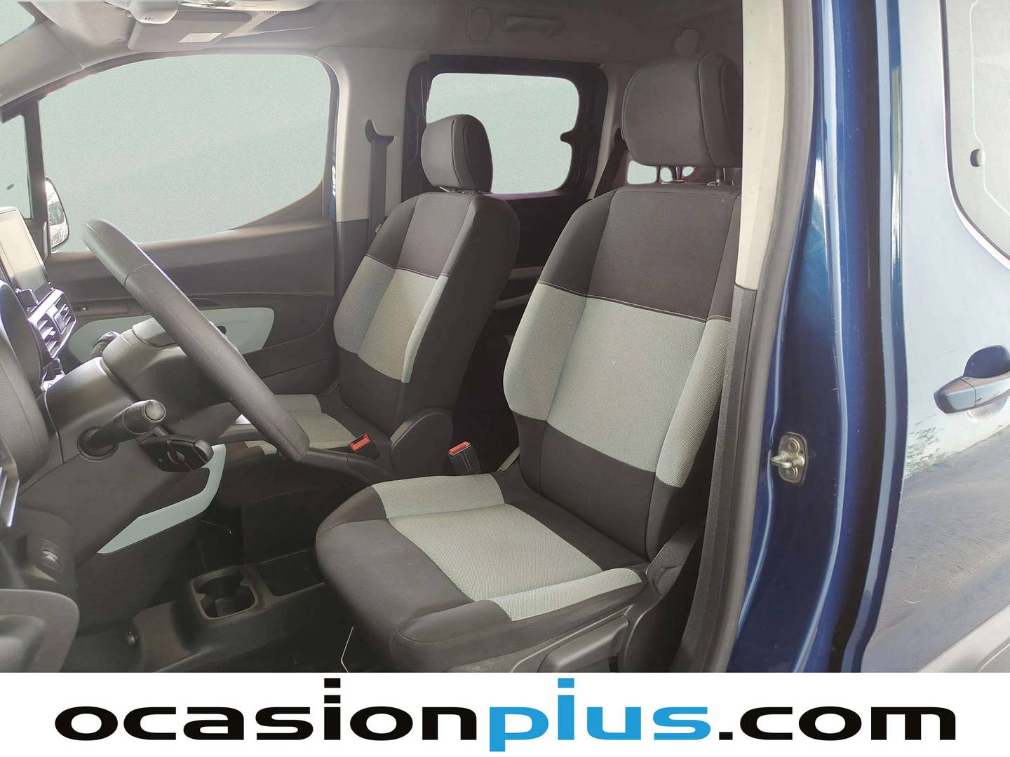 Foto asientos delanteros Citroën Berlingo Citroën Berlingo Combi PureTech 110 S&S Talla M Feel (110 CV)