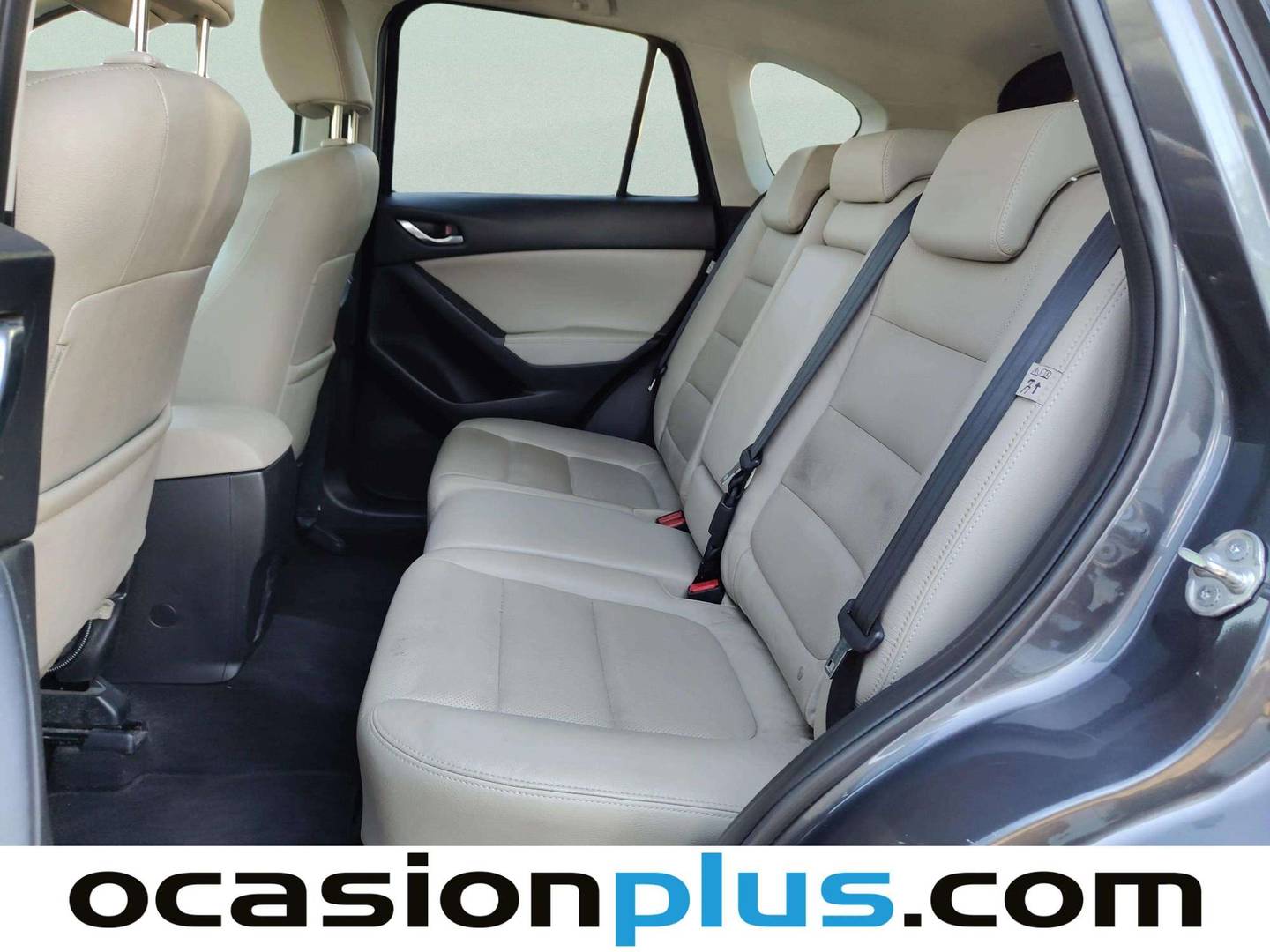 Foto asientos traseros Mazda CX-5 Mazda CX-5 2.2 DE Luxury 4WD Auto (150 CV)