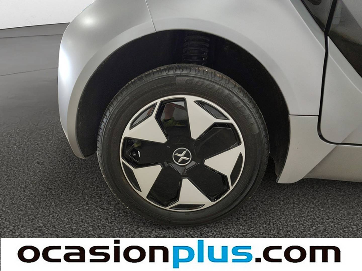 Foto XEV YOYO XEV YOYO (10 CV)