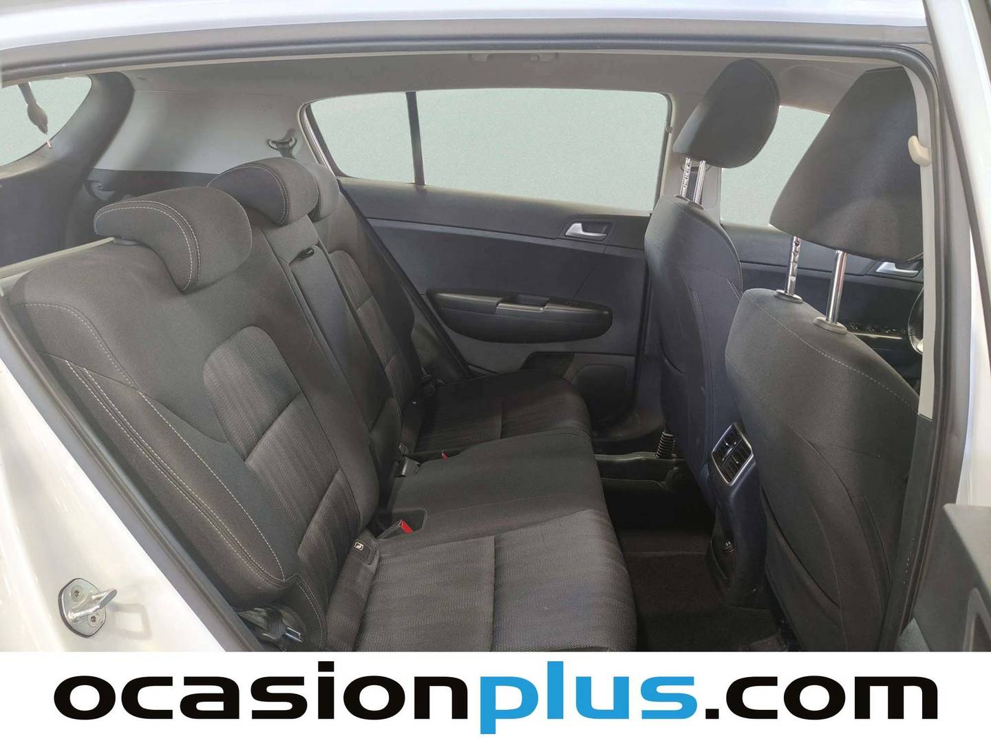 KIA Sportage KIA Sportage 1.6 MHEV Business 4x4 (136 CV) al mejor precio