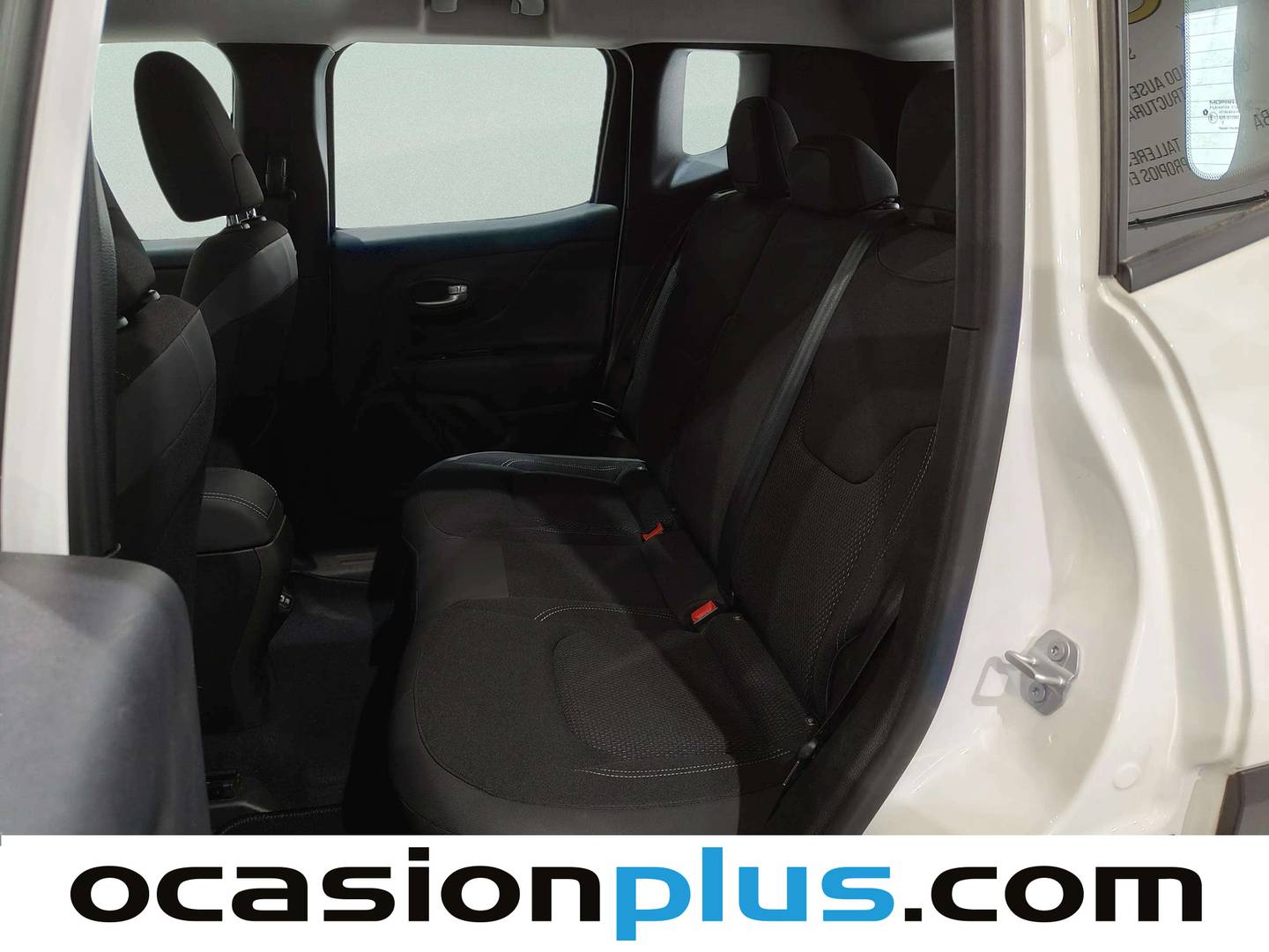 Foto asientos traseros Jeep Renegade Jeep Renegade eHybrid 1.5 Limited ATX (130 CV)