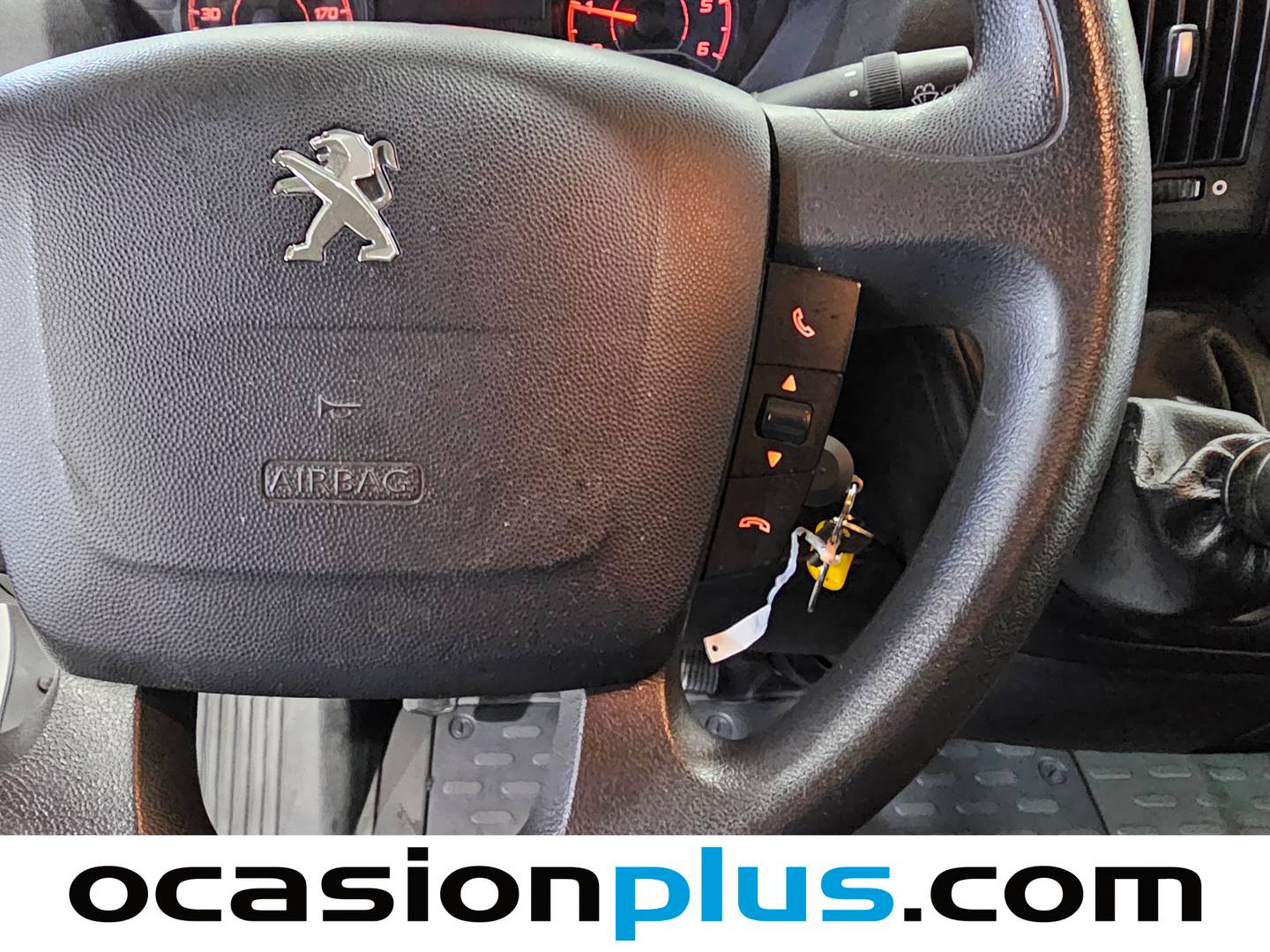 Peugeot Boxer Peugeot Boxer Furgon BlueHDi 140 S&S Pack 335 L2H2 (140 CV) seminuevo