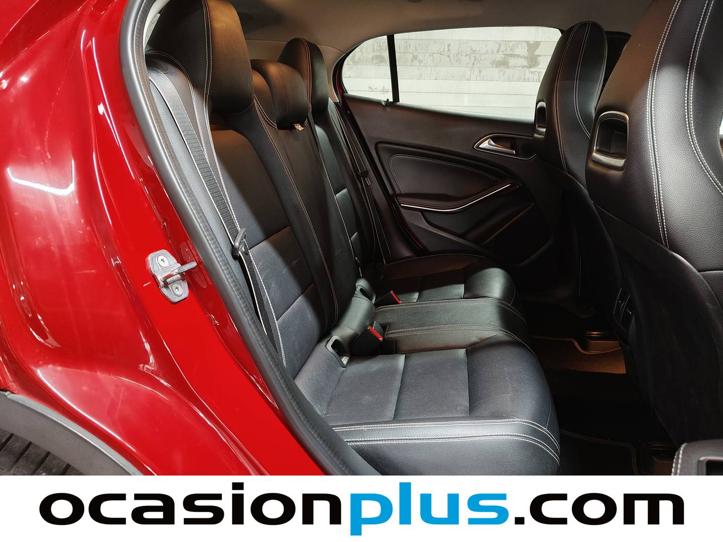 Mercedes GLA Mercedes-Benz GLA GLA 180 (122 CV) Pack AMG gasolina