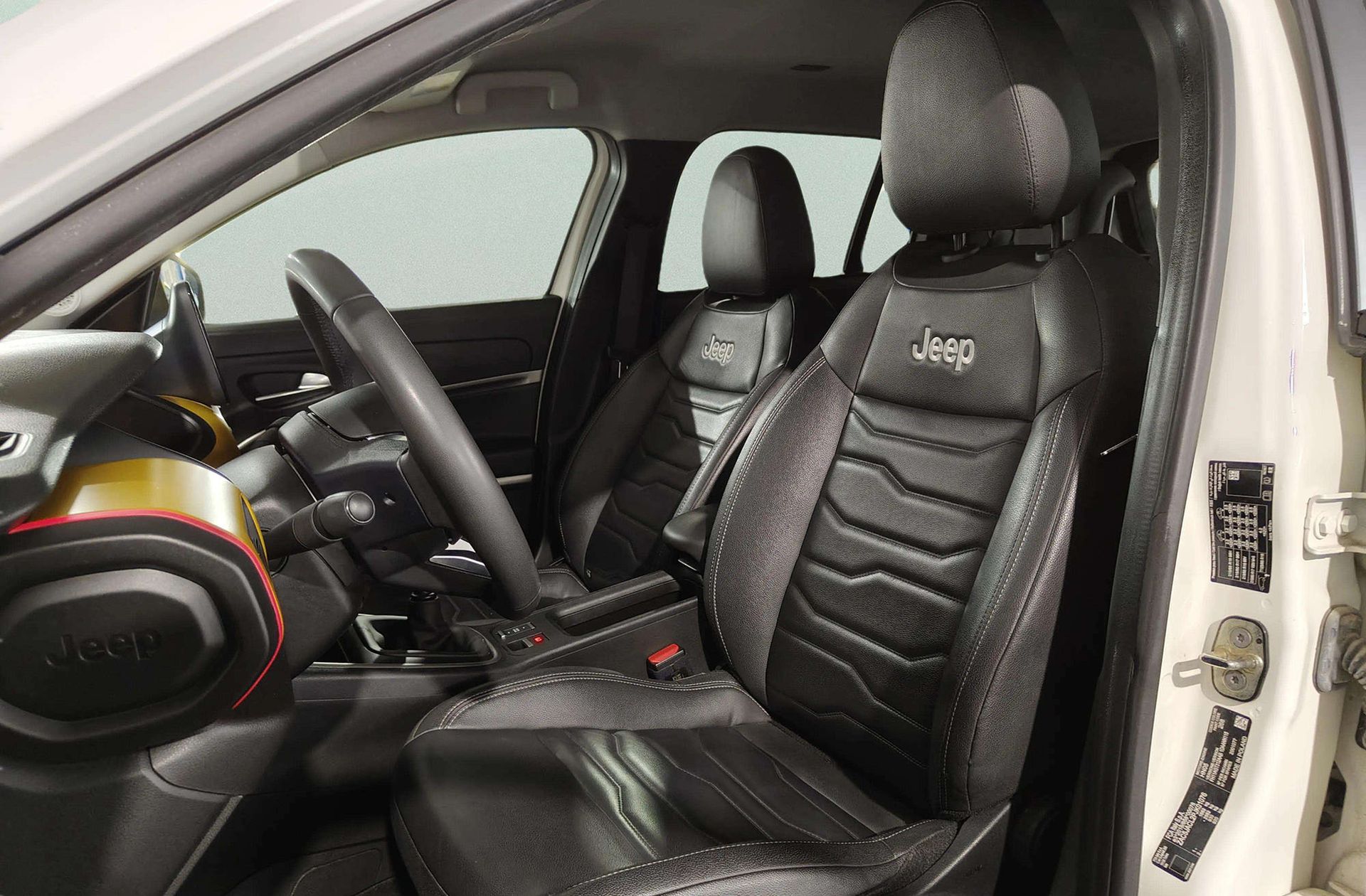 Jeep Avenger 1.2 G Summit - foto 17
