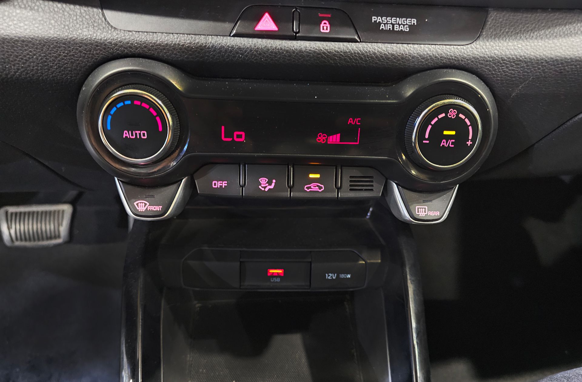 Kia Stonic 1.0 T-GDi Drive - foto 27