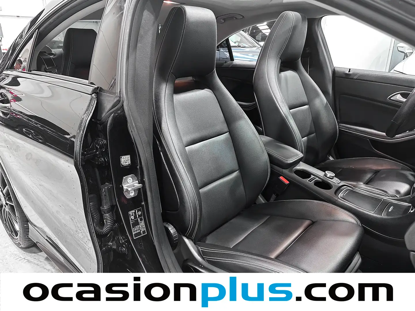 Foto Mercedes CLA Mercedes-Benz CLA 200 d (136 CV) Pack AMG