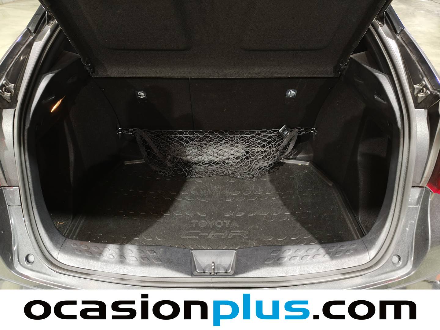 Foto Toyota C-HR Toyota C-HR 1.8 125H Advance (122 CV)