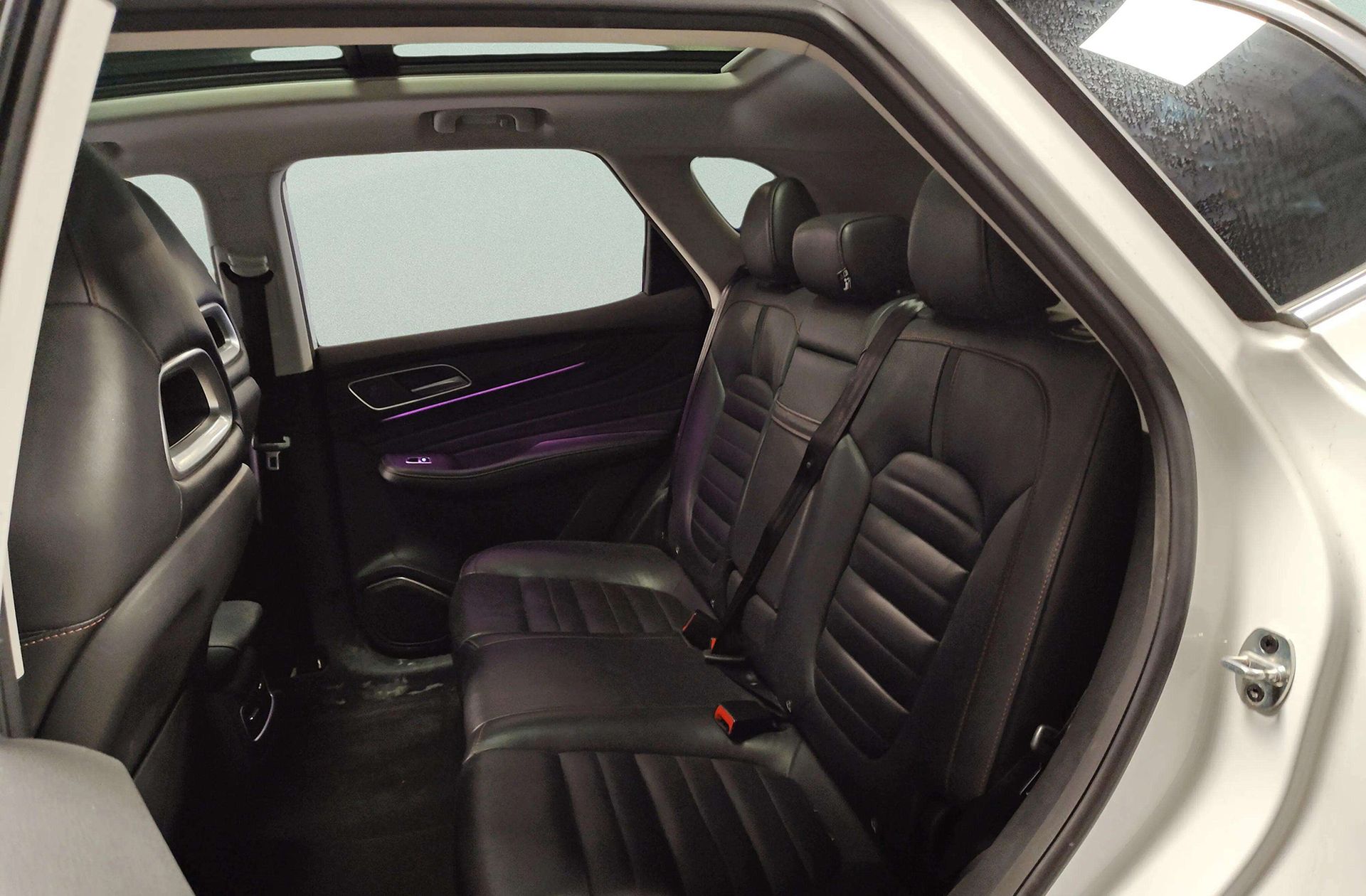 MG HS 1.5 Turbo GDI Luxury DCT - foto 15