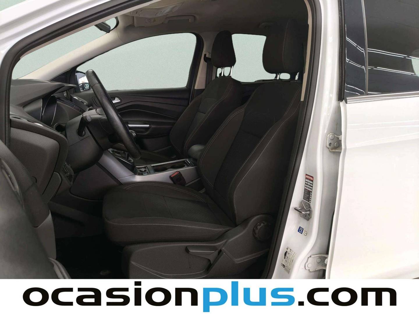 Foto asientos delanteros Ford Kuga Ford Kuga 1.5 EcoBoost Trend+ 4x2 (120 CV)