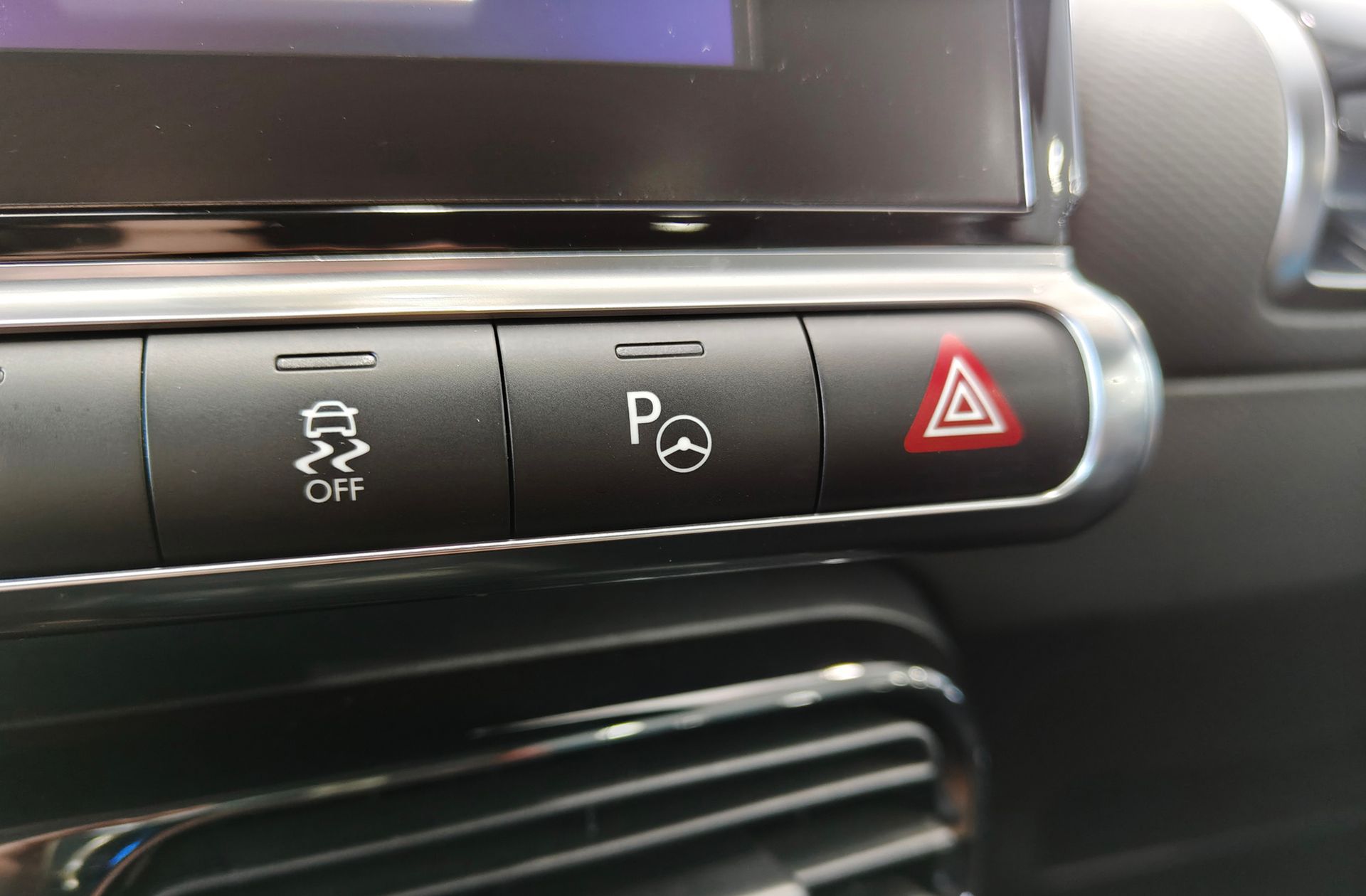 Citroën C4 Cactus BlueHDi 100 Shine - foto 11