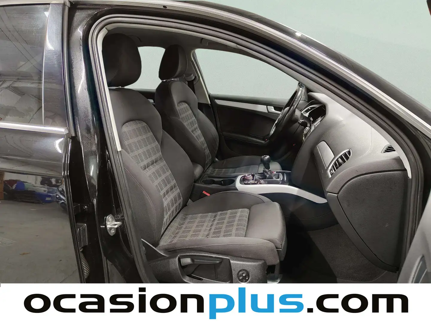 Foto Audi A4 Audi A4 S line edition 2.0 TDI (150 CV)