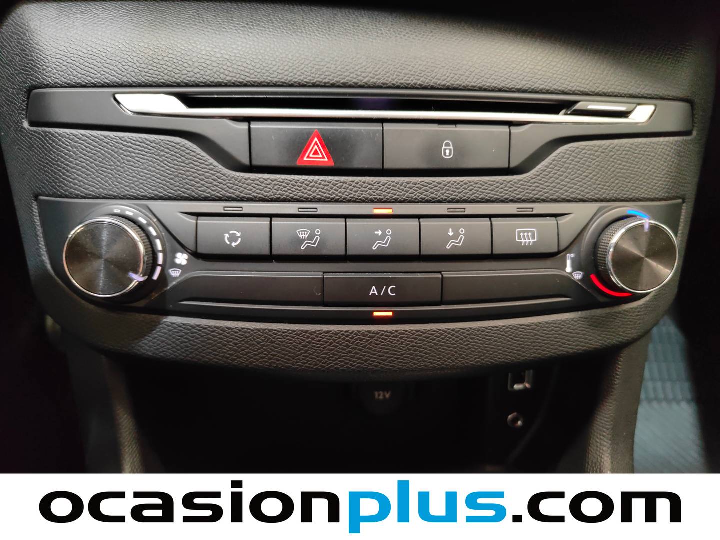 Equipamiento del Peugeot 308 Peugeot 308 1.6 BlueHDI Access (100 CV)
