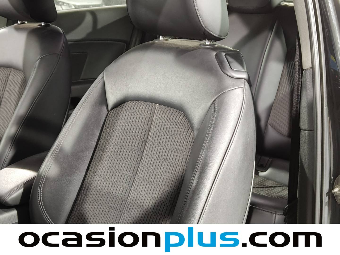 Foto Audi A3 Audi A3 design edition 1.6 TDI (110 CV)