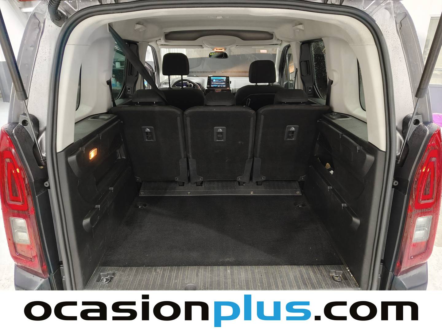 Foto Citroën Berlingo Citroen Berlingo Combi BlueHDi 100 S&S Talla M Feel Pack (102 CV)