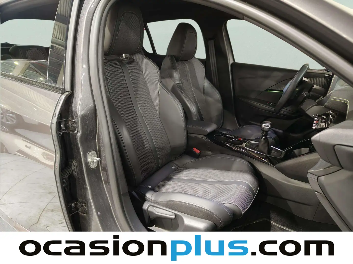 Foto Peugeot 208 Peugeot 208 BlueHDi 100 GT (100 CV)