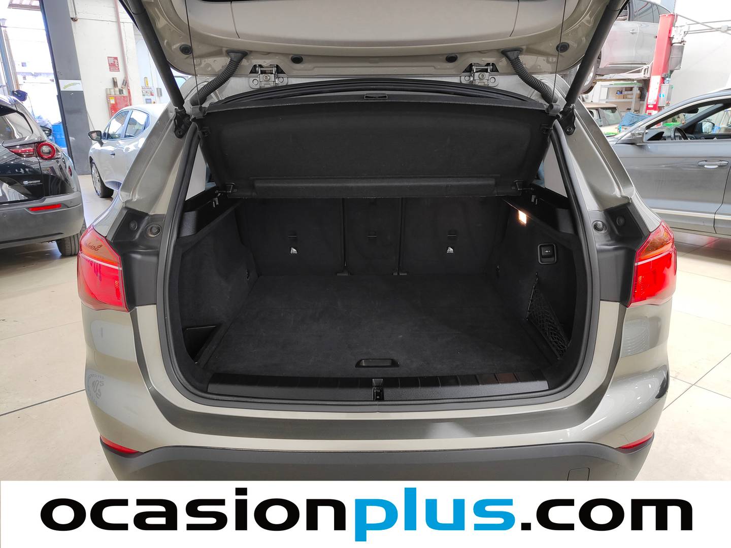 Fotos maletero BMW X1 BMW X1 sDrive20i (192 CV)