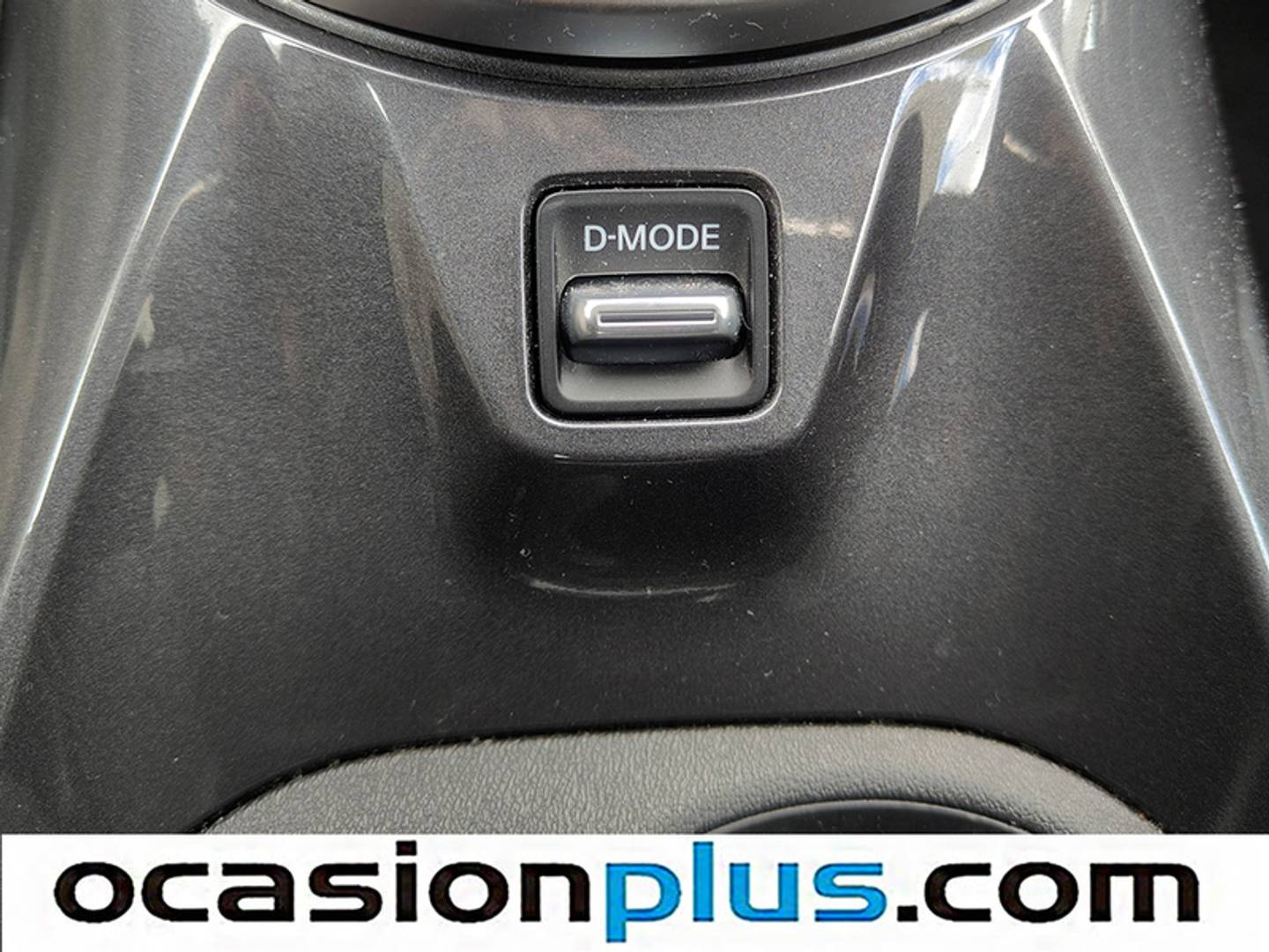 Foto Nissan JUKE Nissan Juke DIG-T N-Connecta 4x2 (114 CV)