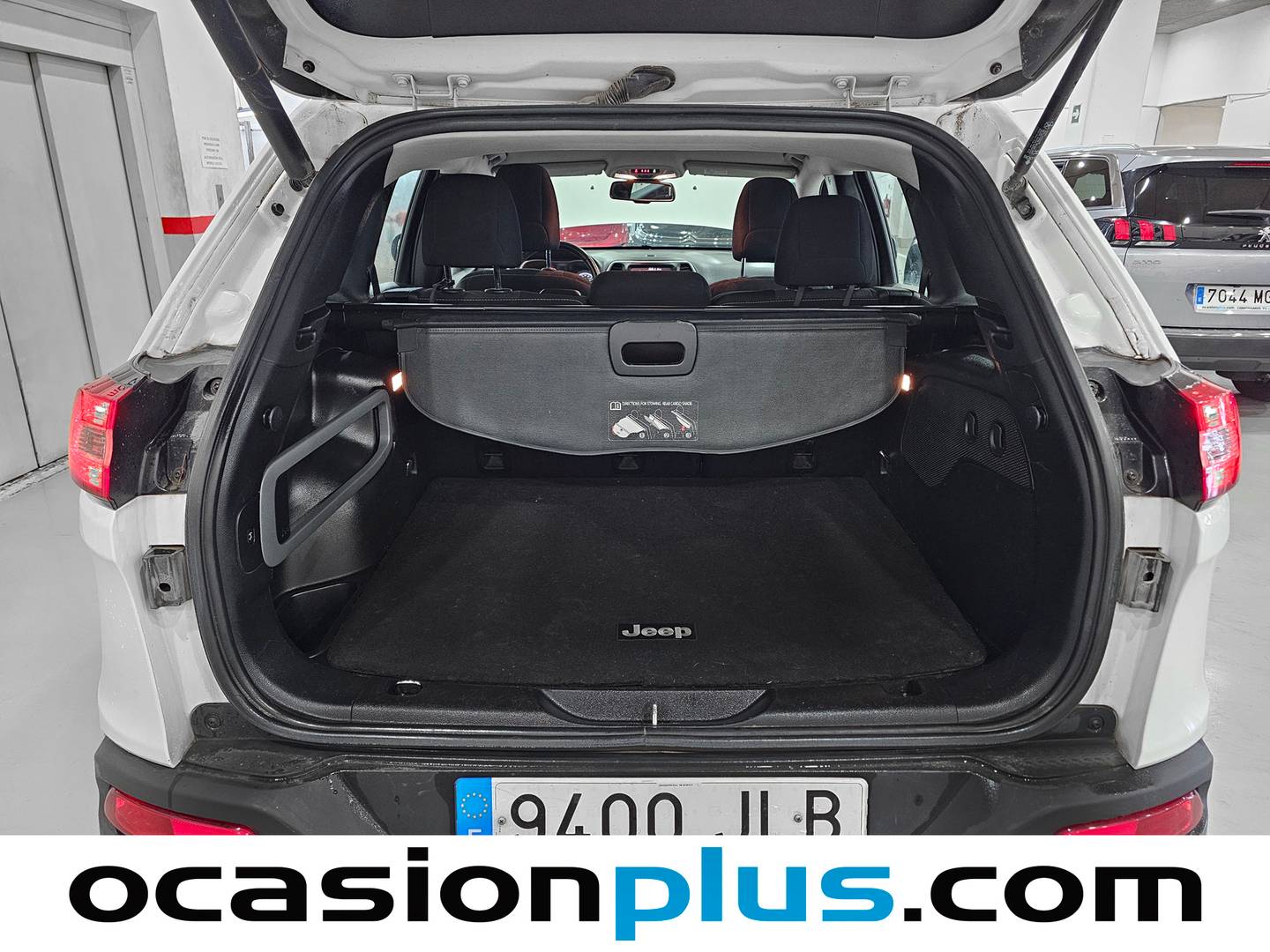 Foto Jeep Cherokee Jeep Cherokee 2.0 Diesel Longitude 4x2 (140 CV)