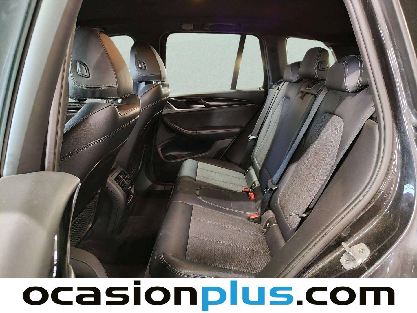 Foto asientos traseros BMW X3 BMW X3 xDrive20d (190 CV)