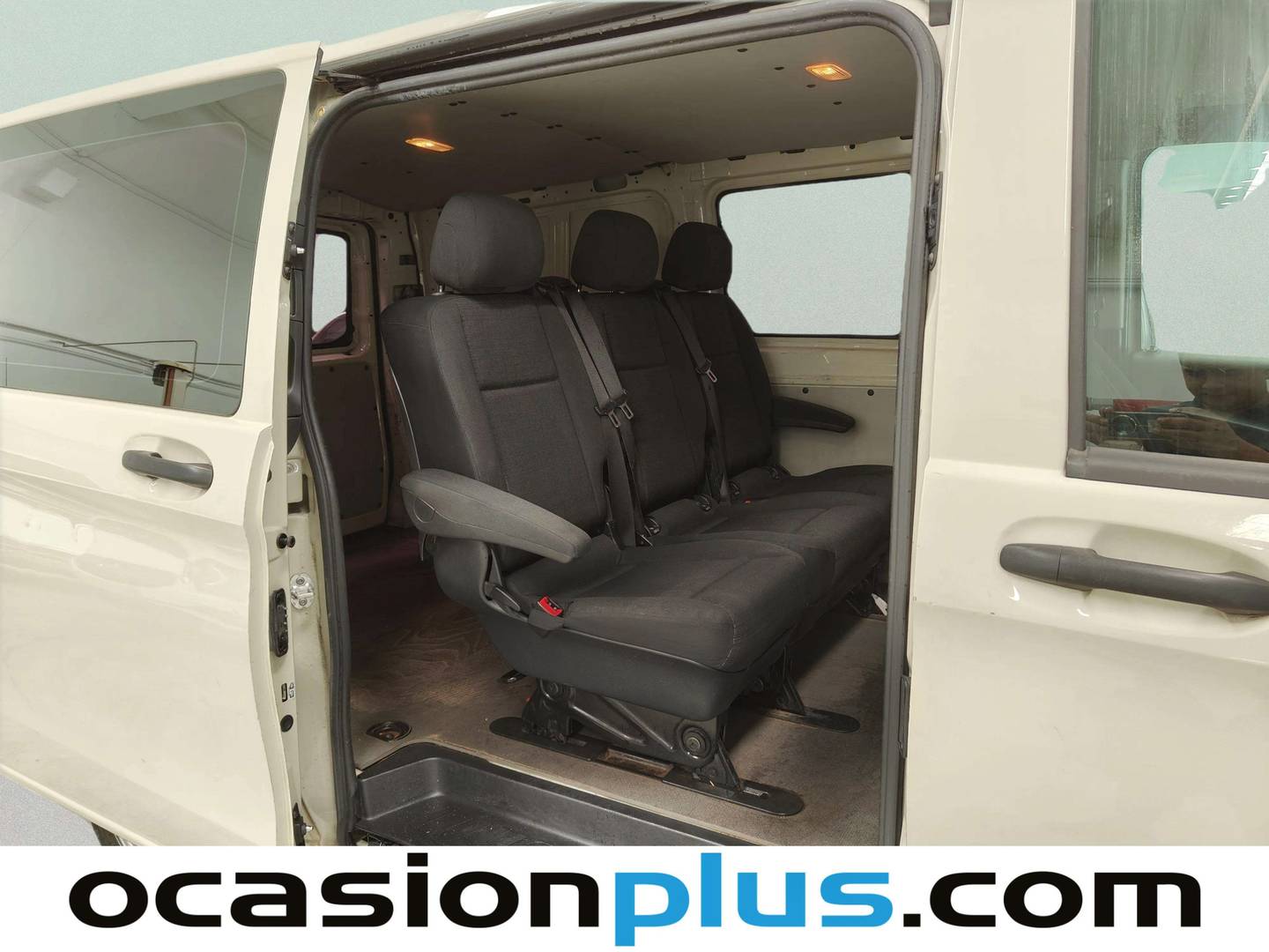 Foto asientos traseros Mercedes Vito Mercedes Vito Mixto 111 CDI Larga (114 CV)
