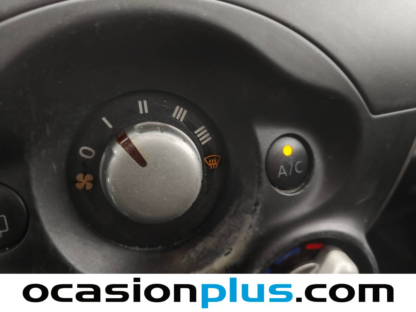 Equipamiento del Nissan Micra Nissan Micra 1.2 Naru Edition (80 CV)