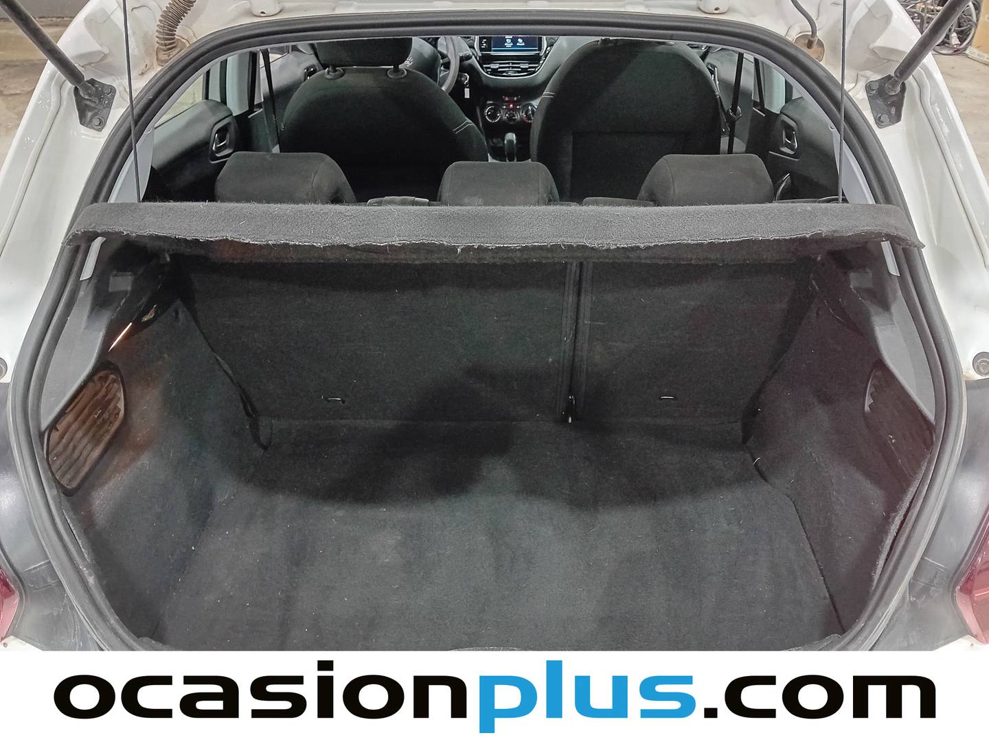 Fotos maletero Peugeot 208 Peugeot 208 1.6 BlueHDI Active (75 CV)