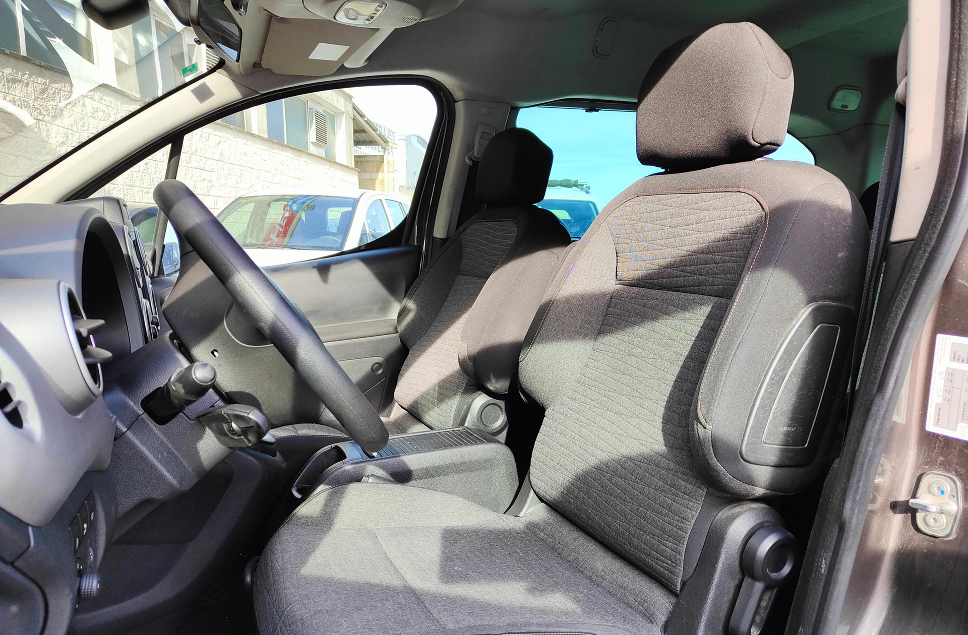 Citroën Berlingo Multispace 20 Aniversario PureTech GLP - foto 8