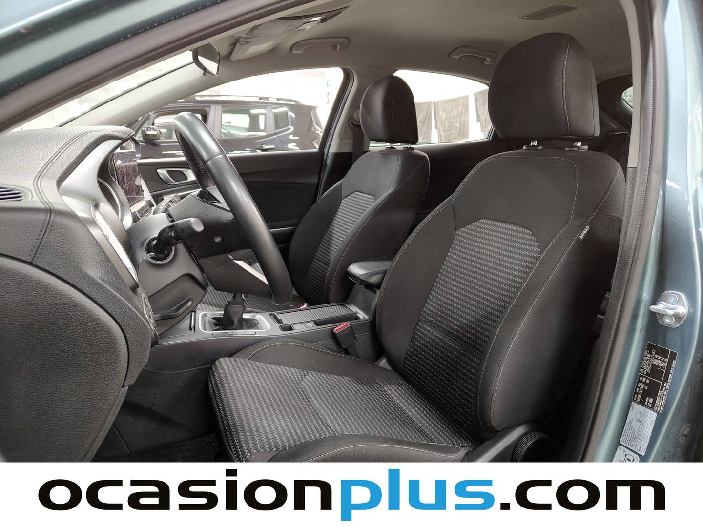 Foto asientos delanteros KIA XCeed KIA XCeed 1.0 T-GDi Drive (100 CV)