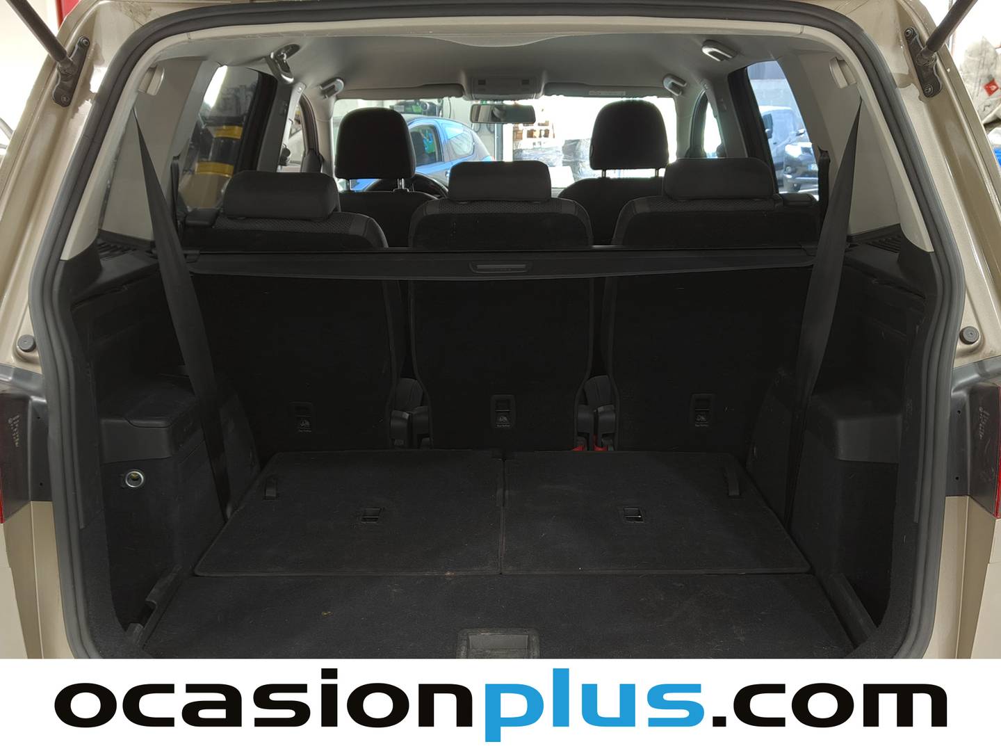 Fotos maletero Volkswagen Touran Volkswagen Touran Business & Navi 1.6 TDI (115 CV) 7 plazas