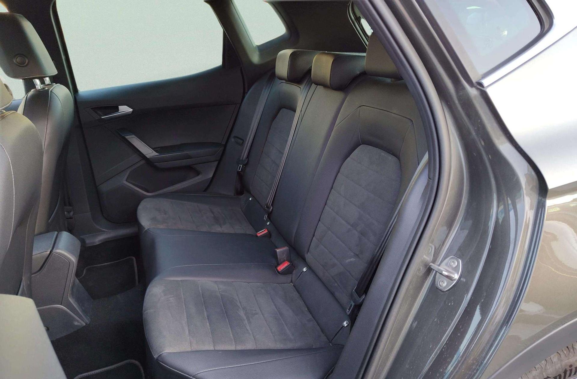 SEAT Arona 1.0 TSI Xperience - foto 15