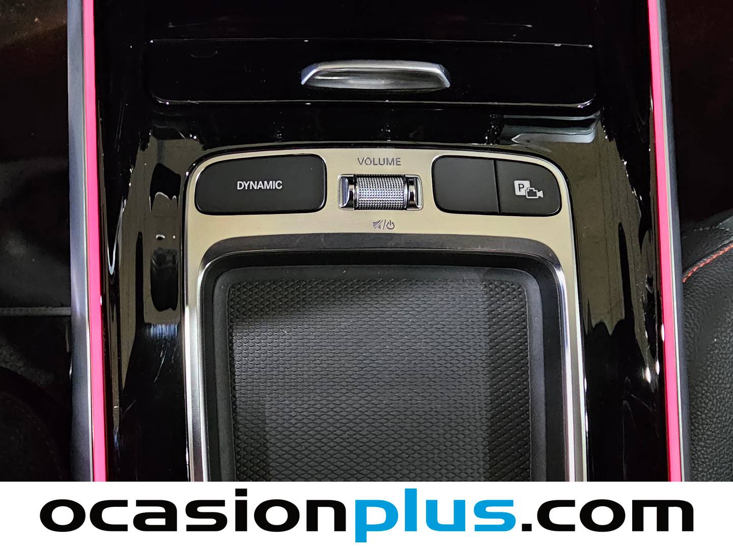 Foto Mercedes GLB Mercedes-Benz GLB 200 d  (150 CV) PACK AMG