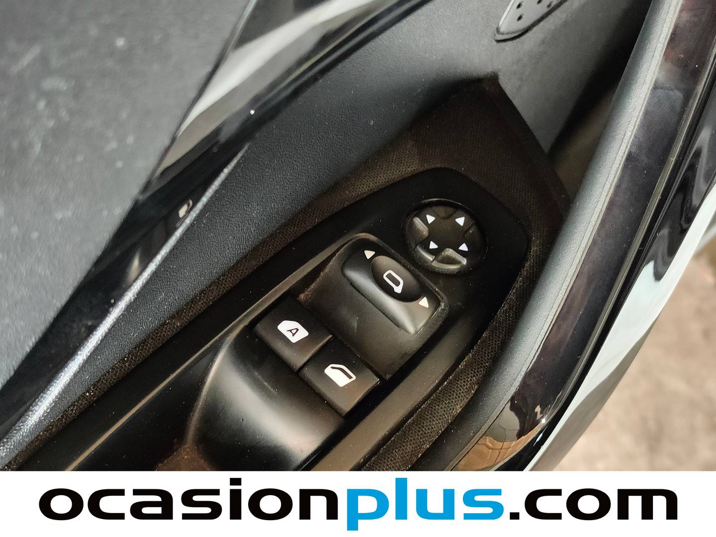 Peugeot 208 Peugeot 208 1.0L PureTech Active (68 CV) manual