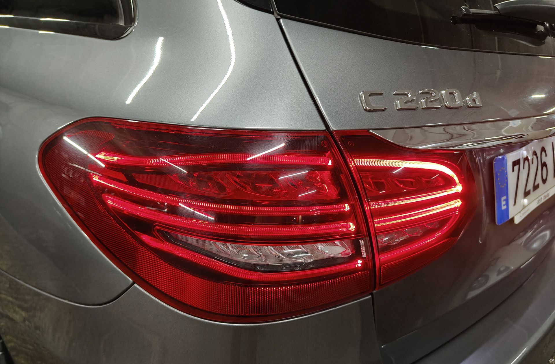 Mercedes-Benz Clase C Estate 220 d Pack AMG - foto 20