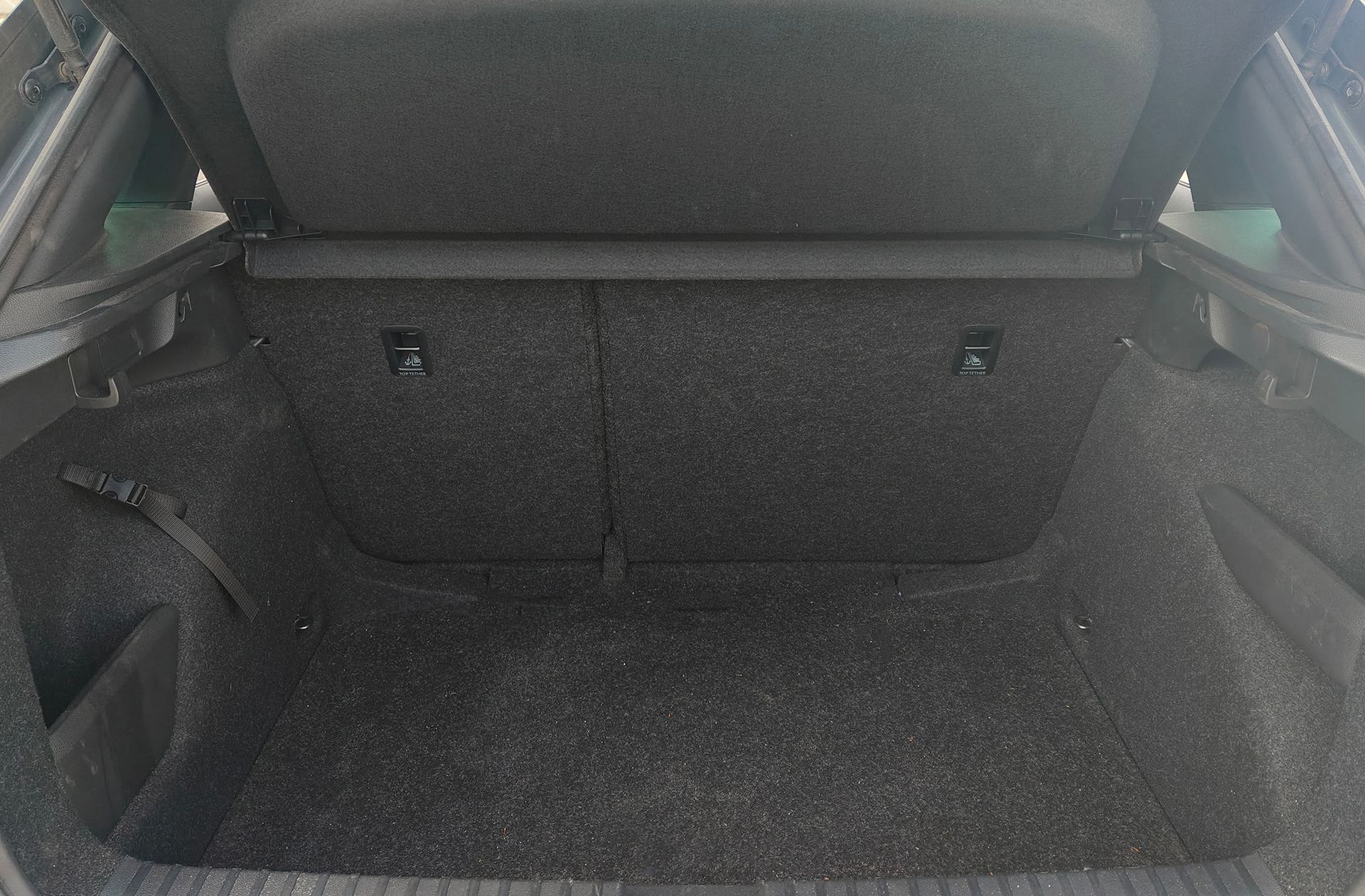 Škoda Kamiq 1.5 TSI Montecarlo - foto 19