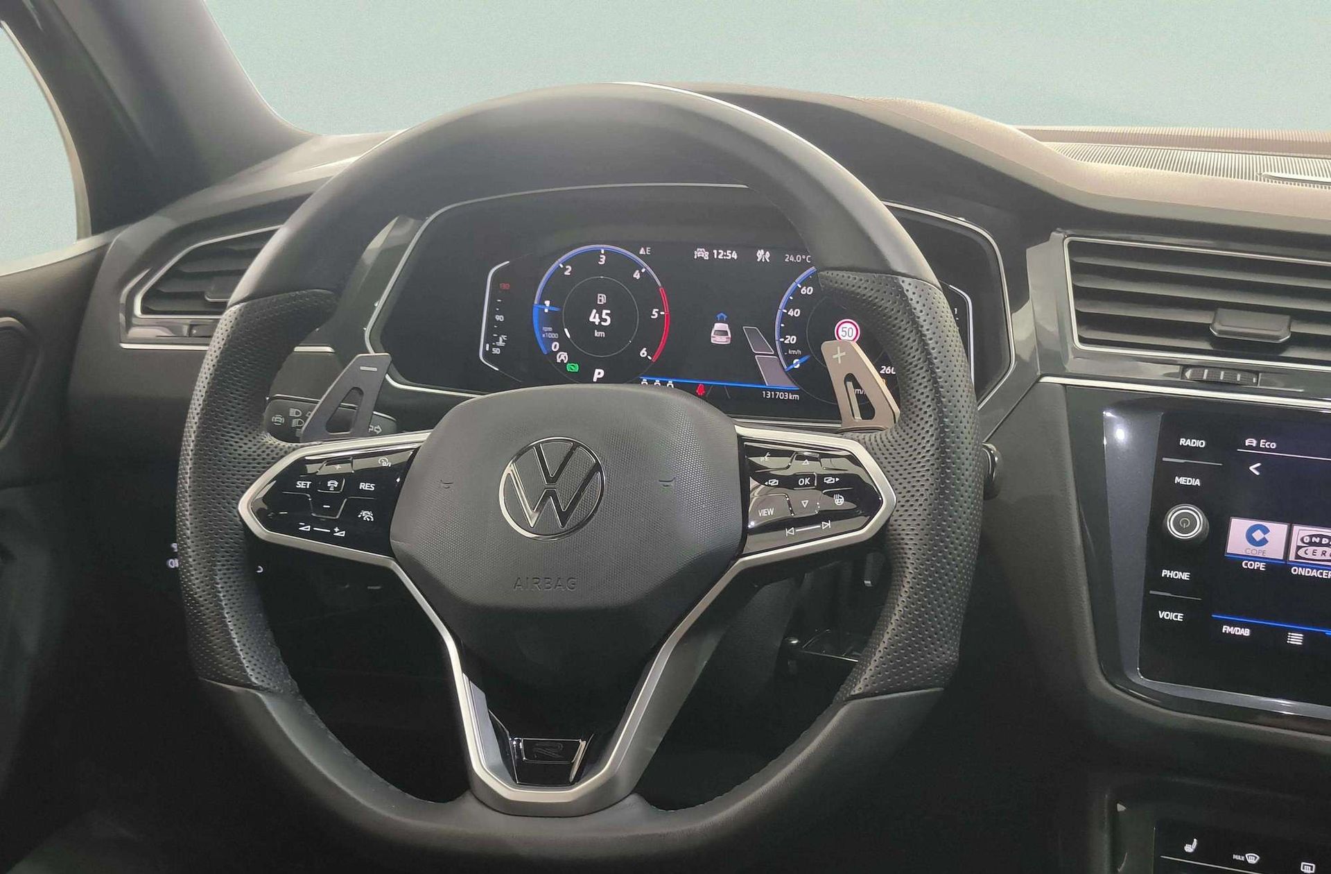 Volkswagen Tiguan R-Line 2.0 TDI 4Motion DSG - foto 28