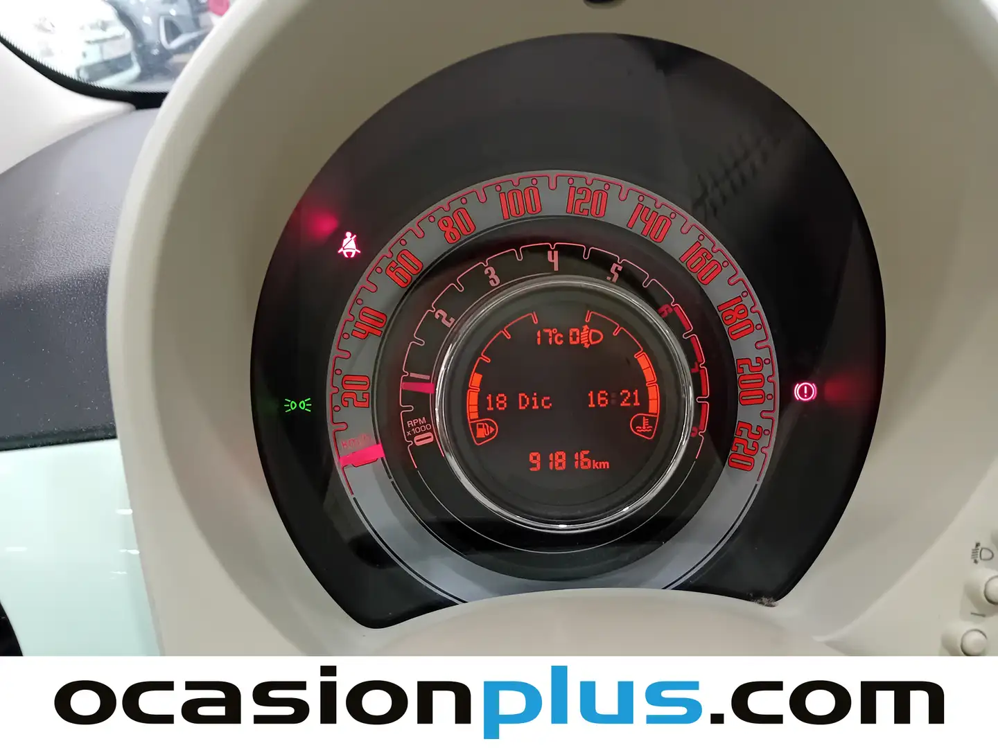 Foto Fiat 500 Fiat 500 1.2 8v Lounge (69 CV)