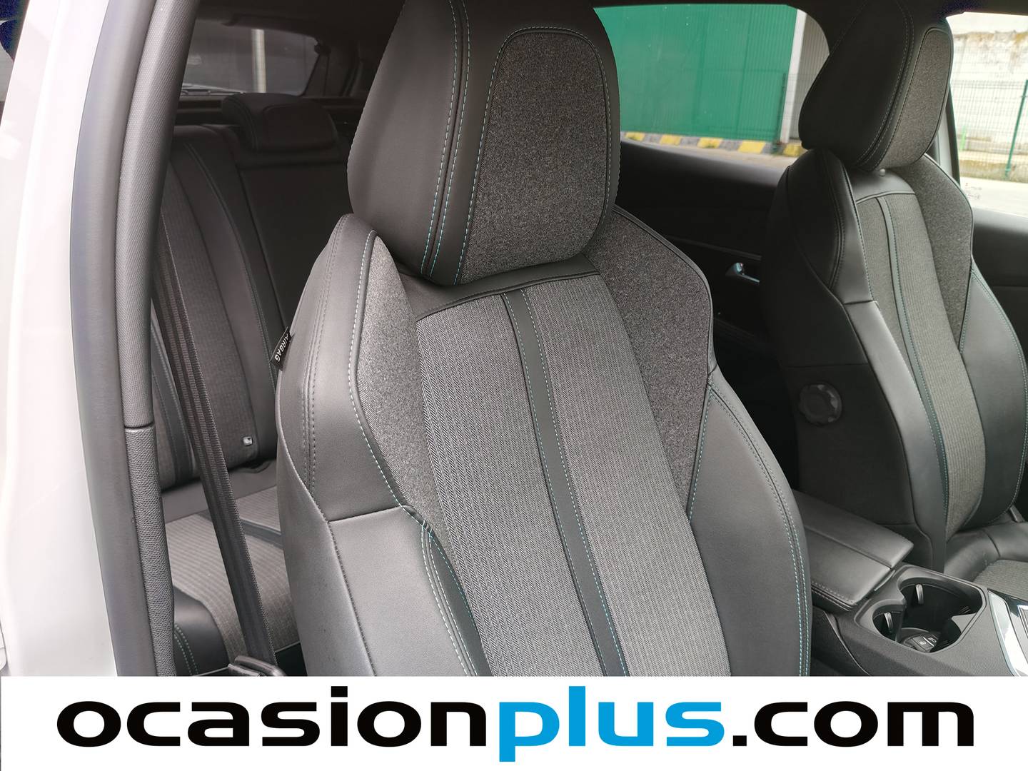 Foto Peugeot 3008 Peugeot 3008 PureTech 130 S&S Allure Pack (130 CV)