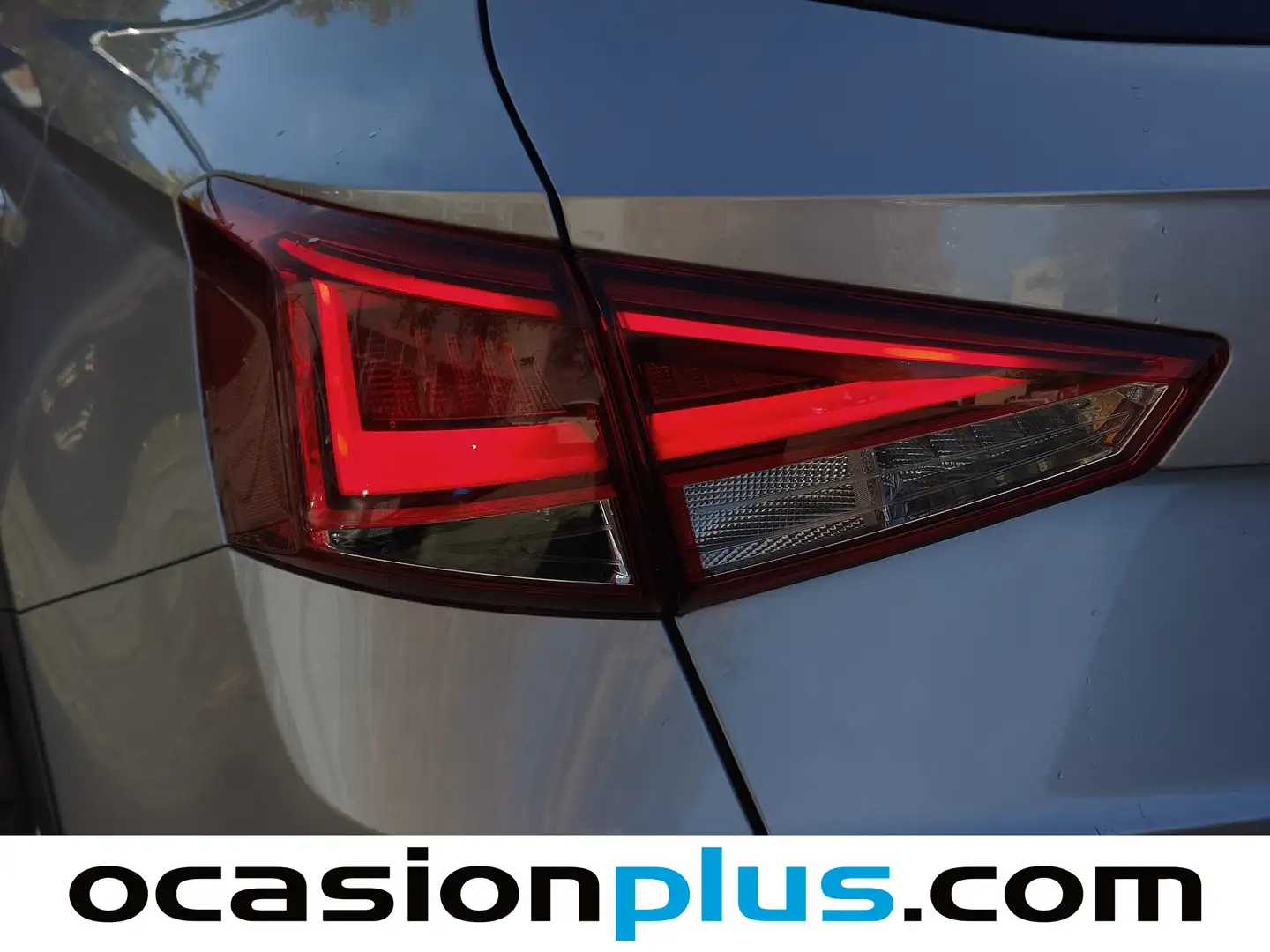 Foto Seat Arona SEAT Arona 1.5 TSI FR XL DSG (150 CV)