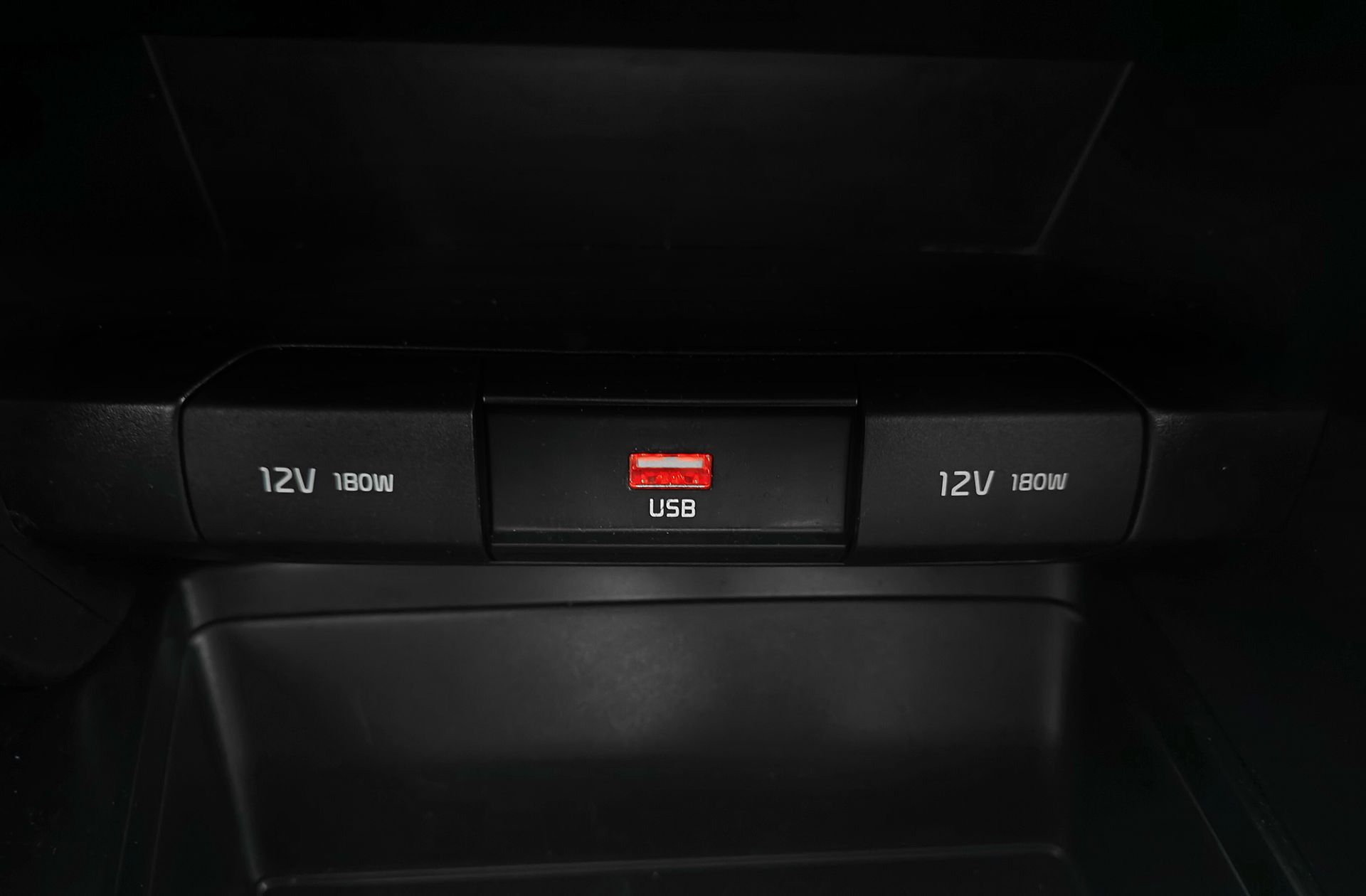 Kia XCeed 1.4 T-GDi Drive - foto 32