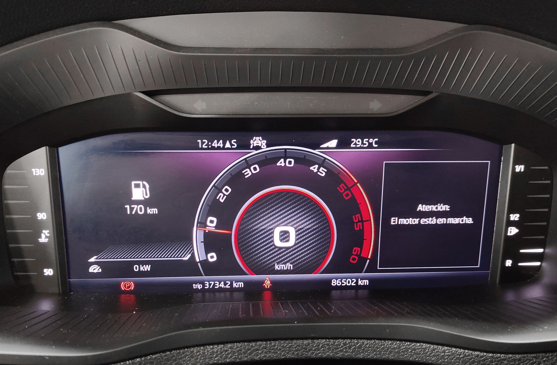 Škoda Karoq 2.0 TDI Sportline - foto 26