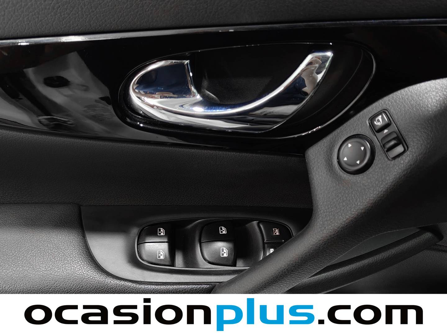 Foto Nissan QASHQAI Nissan Qashqai DIG-T 140 Acenta 4x2 (140 CV)