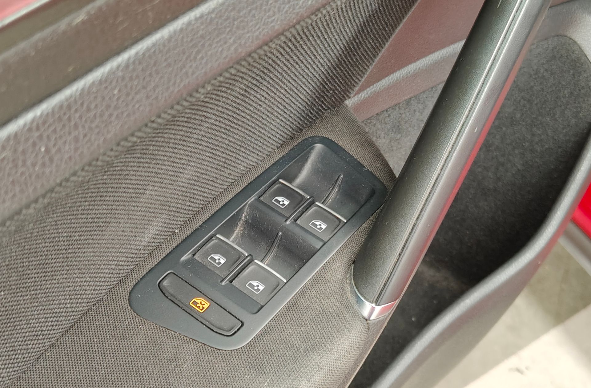 Volkswagen Golf GTI 2.0 TSI DSG - foto 42