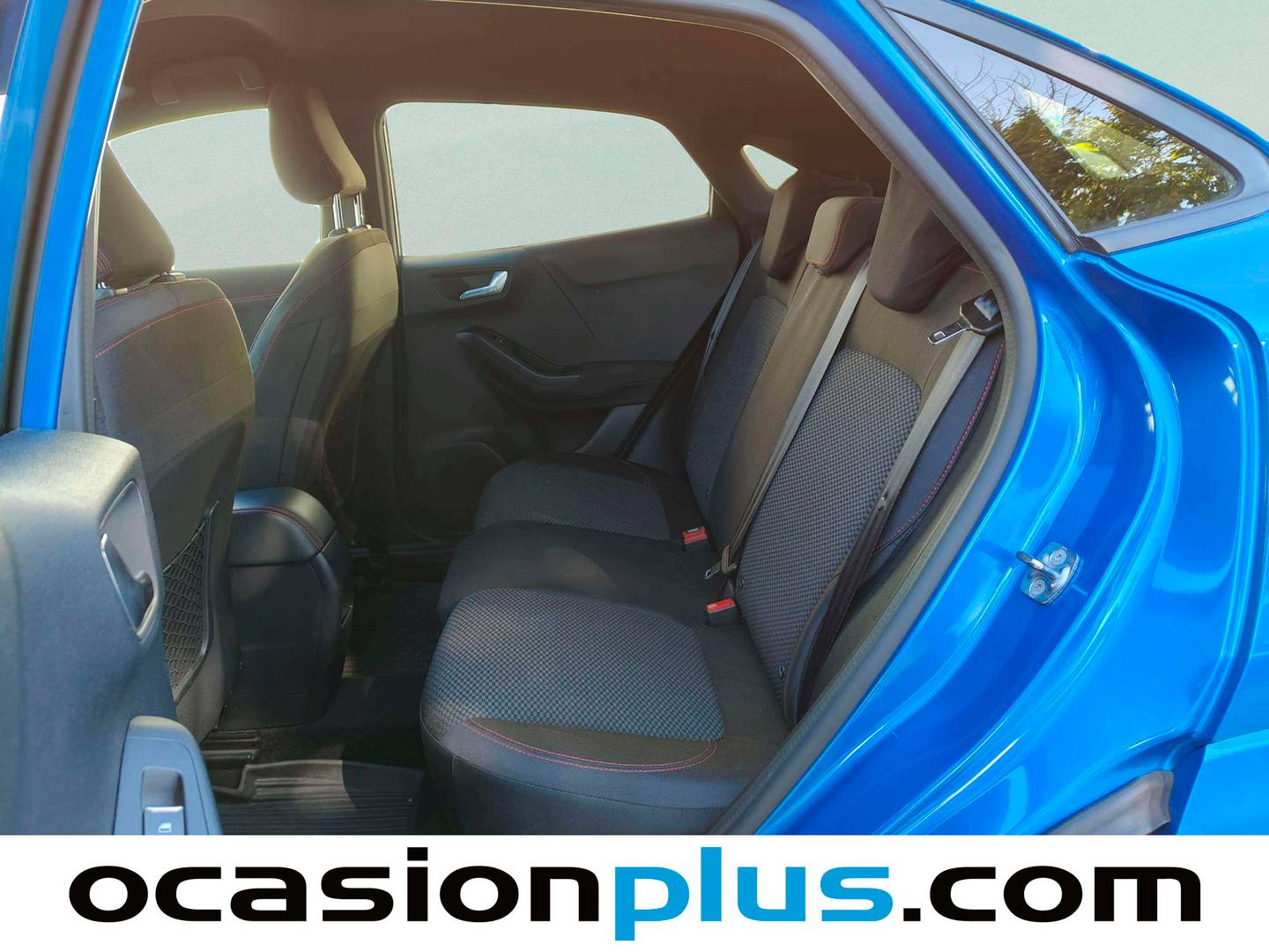 Foto asientos traseros Ford Puma Ford Puma 1.0 EcoBoost MHEV ST-Line (125 CV)