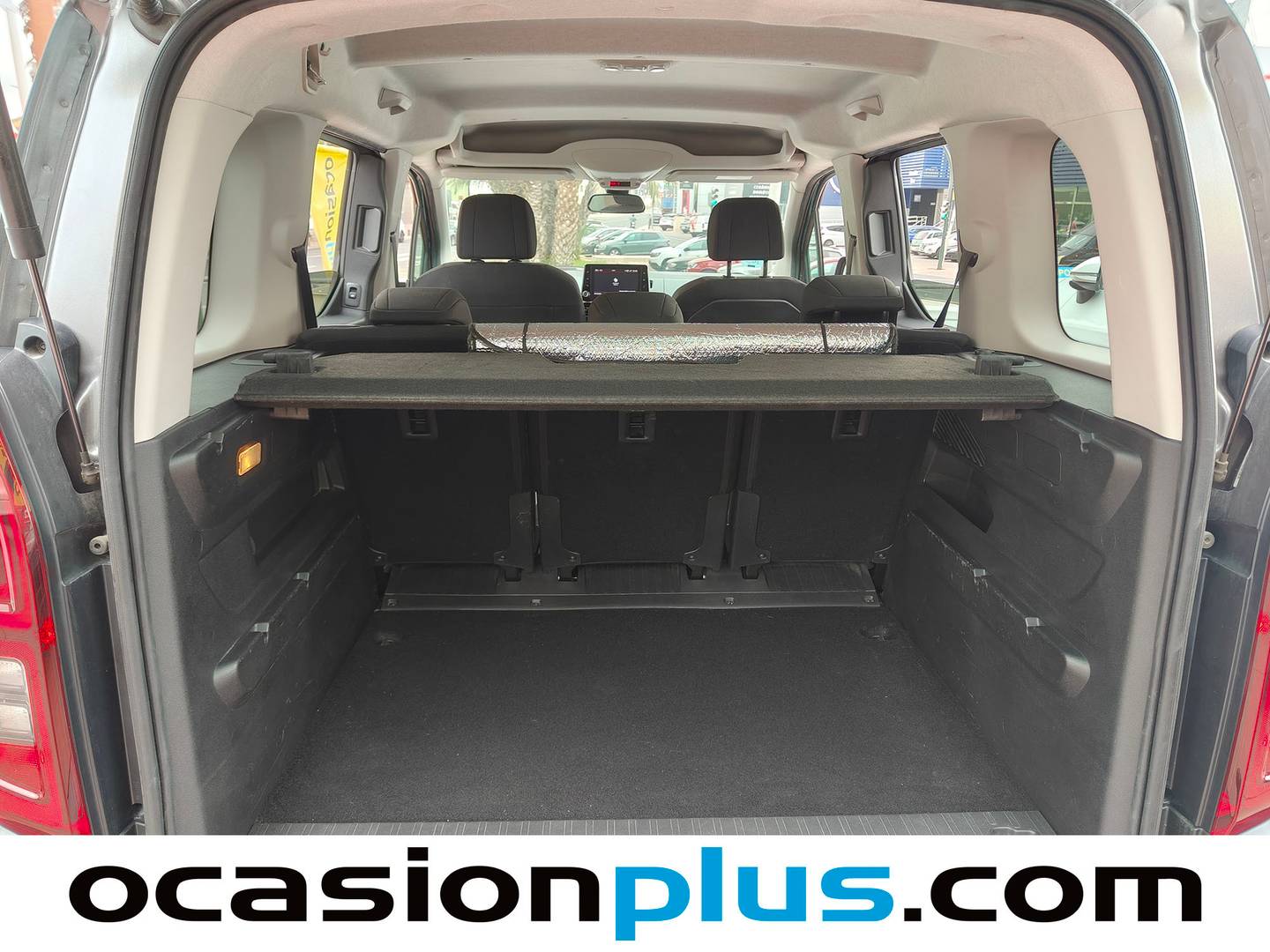 Fotos maletero Citroën Berlingo Citroën Berlingo BlueHDi 130 S&S Talla M Shine (130 CV)
