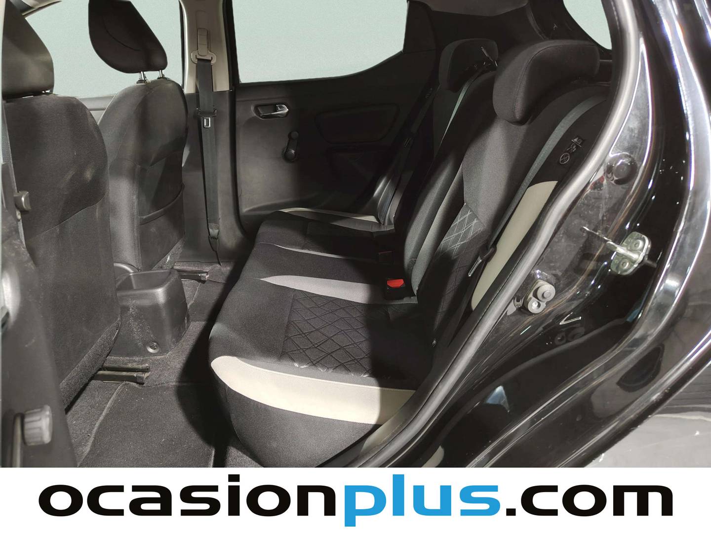 Foto asientos traseros Nissan Micra Nissan Micra 1.5 dCi S&S N-Connecta (90 CV)