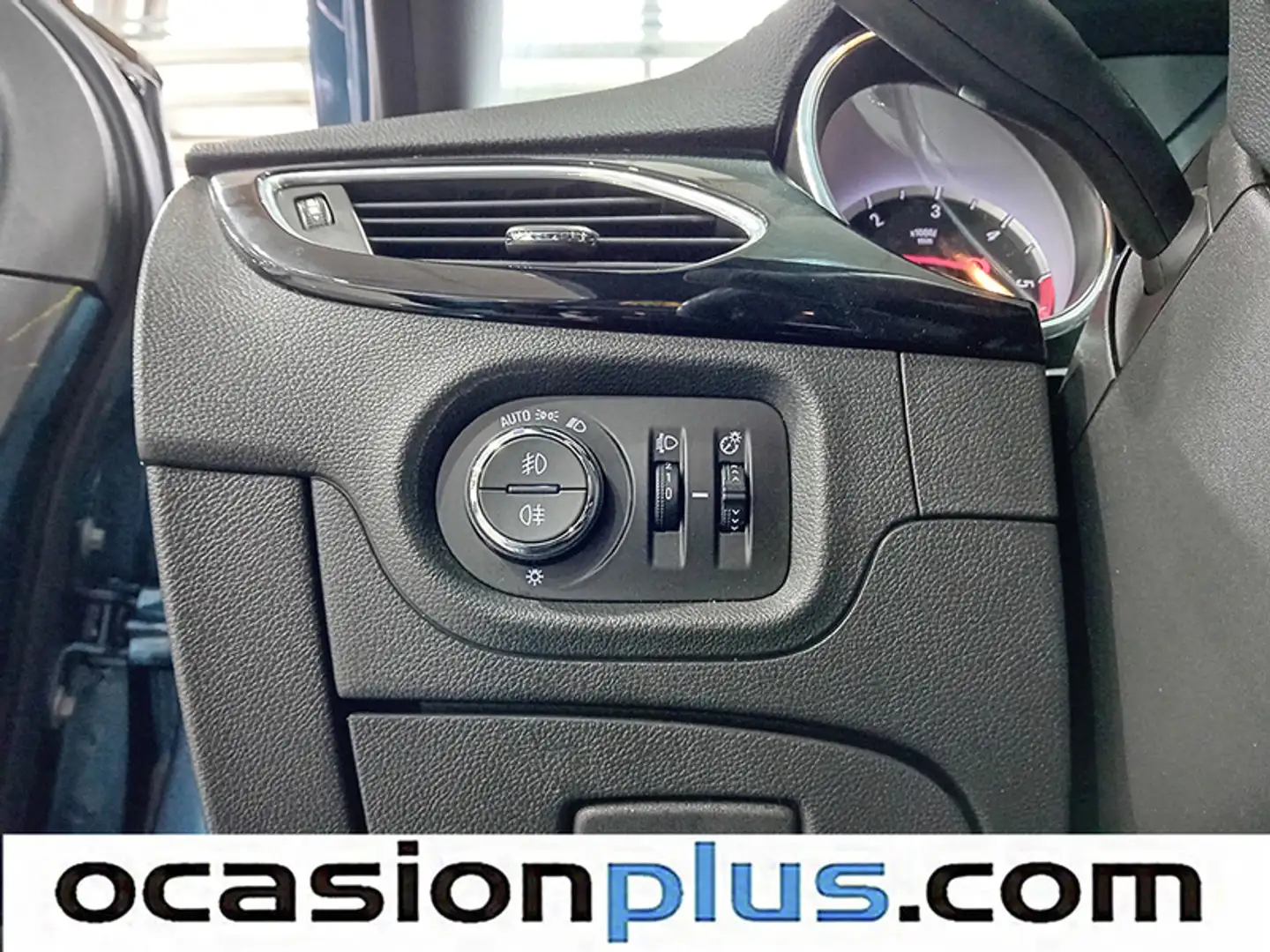 Foto Opel Astra Opel Astra Sports Tourer 1.6 CDTI S&S Dynamic (136 CV)