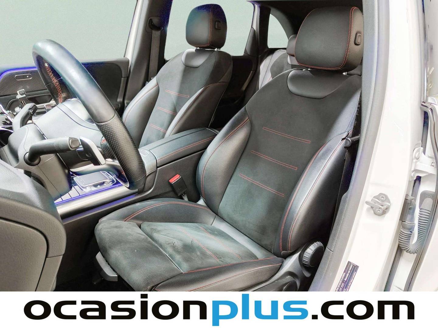 Foto asientos delanteros Mercedes Clase B Mercedes Clase B B 200 Pack AMG (163 CV)