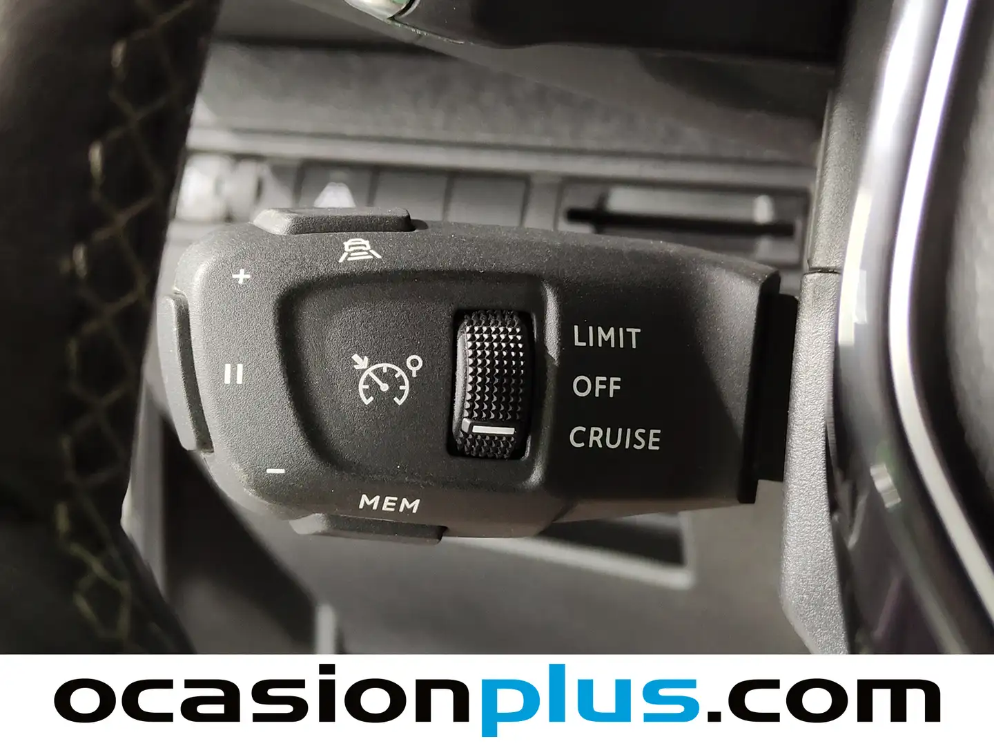 Foto Peugeot 3008 Peugeot 3008 BlueHDi 130 S&S Allure Pack EAT8 (130 CV)