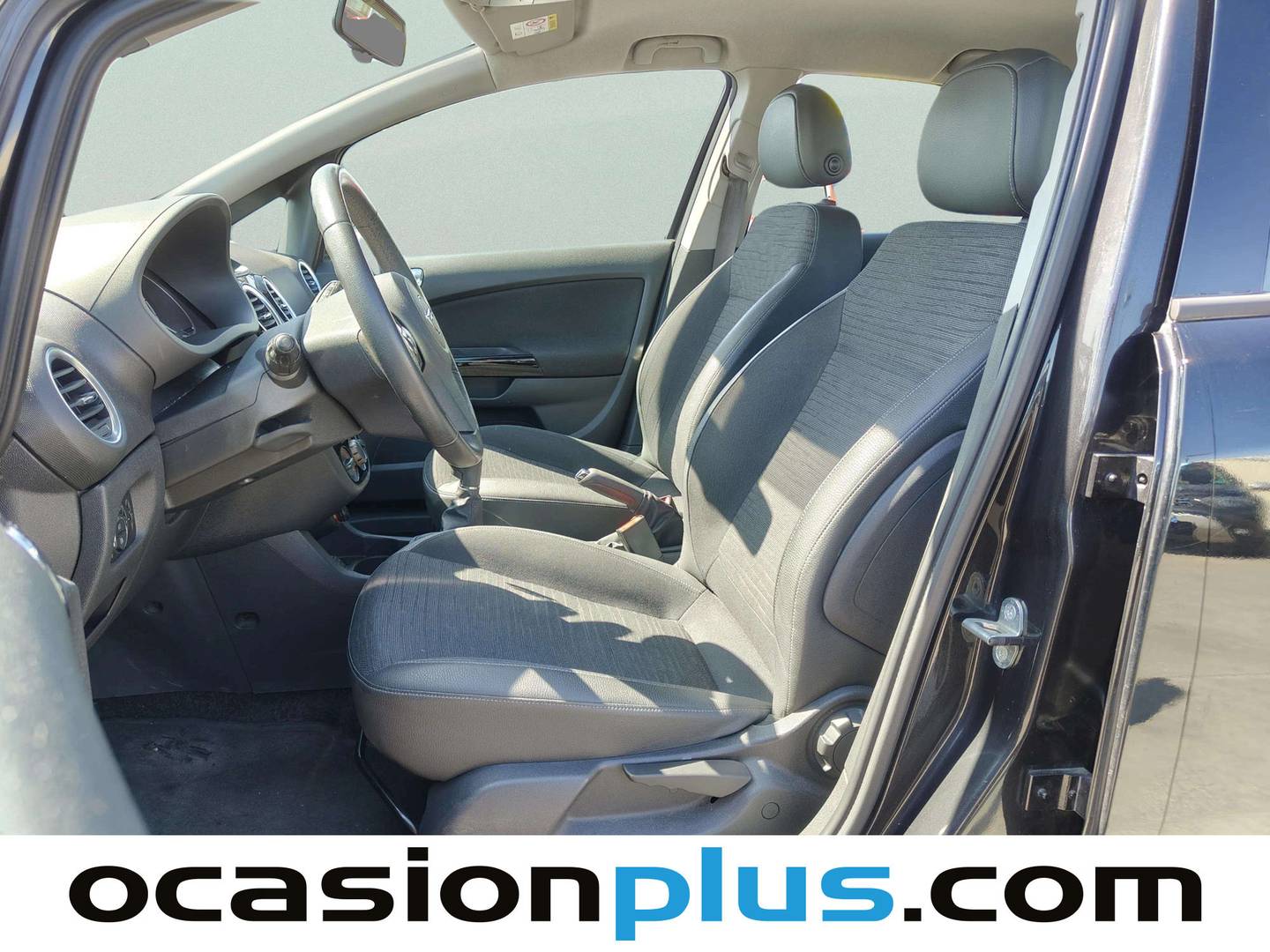 Foto asientos delanteros Opel Corsa Opel Corsa 1.2 S&S Selective (85 CV)